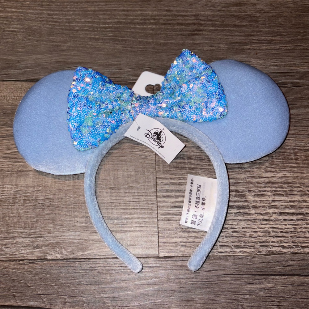 Disney NWT women’s headband Minnie Ears
